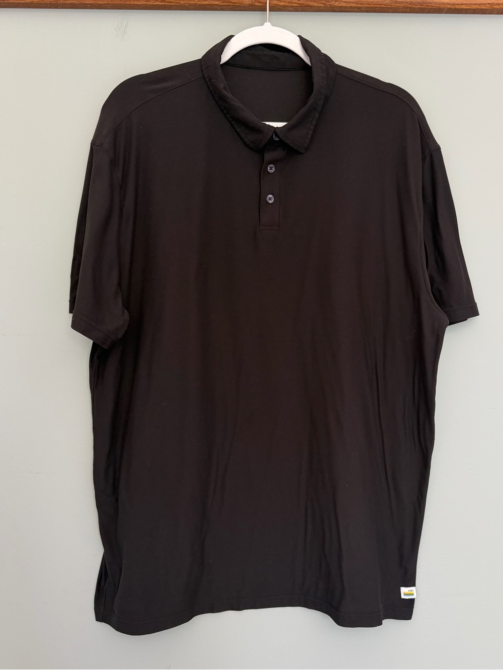 Vuori "Strato" Tech Classic Black Short Sleeve Polo - Picture 1 of 16